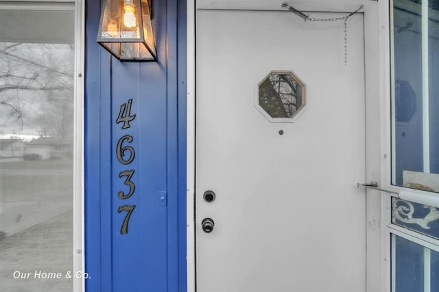 4637 S Gregory Street, Buena Vista Twp, MI 48601