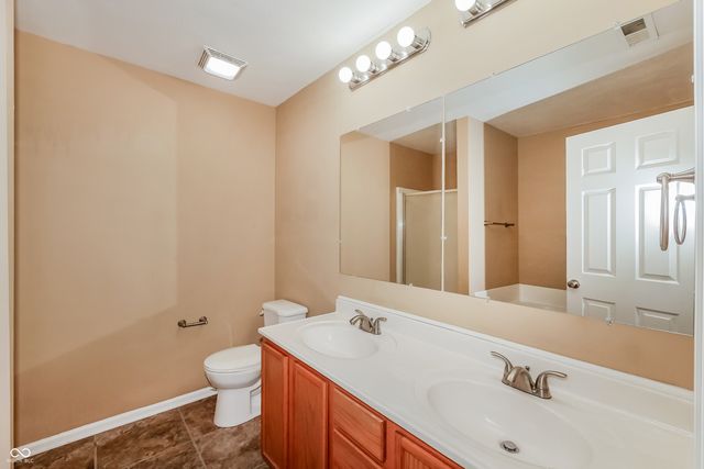 8144 Wood Hollow Lane, Indianapolis, IN 46239