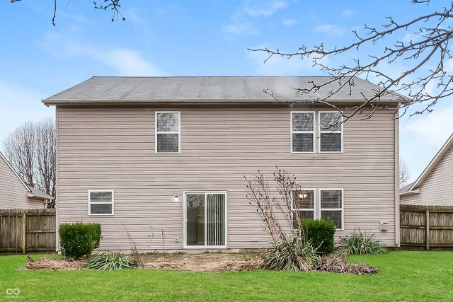 8144 Wood Hollow Lane, Indianapolis, IN 46239