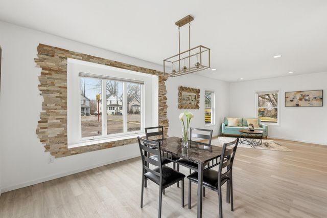 1317 John Street, Kalamazoo City, MI 49001