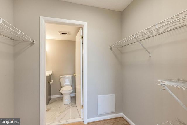 5225 POOKS HILL RD #1017S, Bethesda, MD 20814
