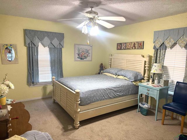 118 Skyline Dr, Longview, TX 75605