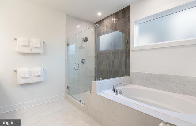 18288 BATTLEFIELD CROSSING LN, Leesburg, VA 20176