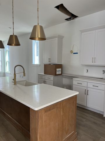 110B Myrtle St B, Nashville, TN 37206