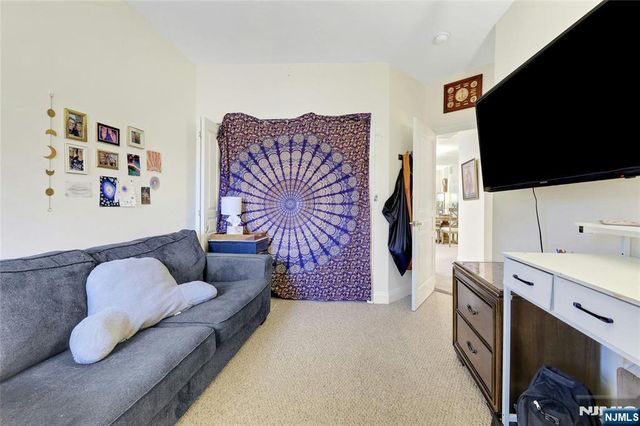 520 Victor Street 8, Saddle Brook, NJ 07663