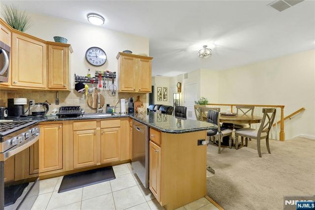 520 Victor Street 8, Saddle Brook, NJ 07663