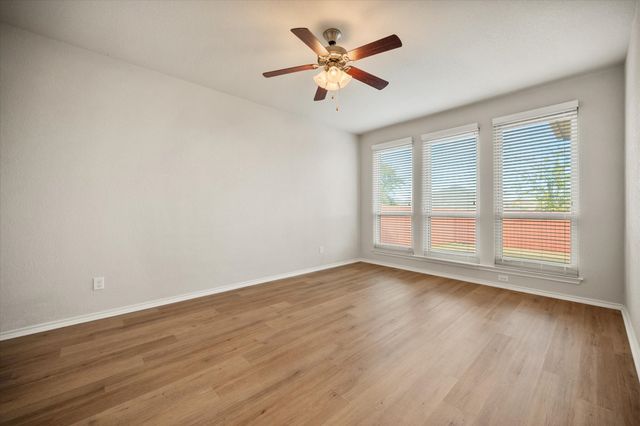1449 Elkford Lane, Fort Worth, TX 76247