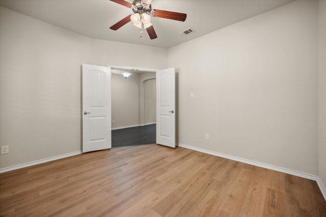 1449 Elkford Lane, Fort Worth, TX 76247