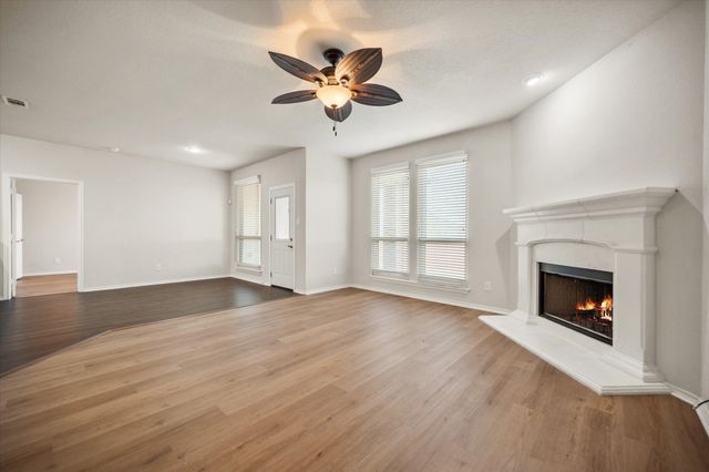 1449 Elkford Lane, Fort Worth, TX 76247