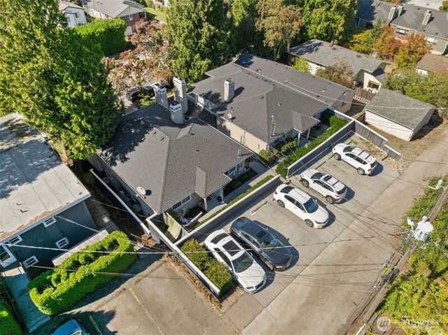 5952 Fauntleroy Way SW, Seattle, WA 98136