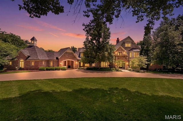 14 Brookwood Road, St Louis, MO 63131