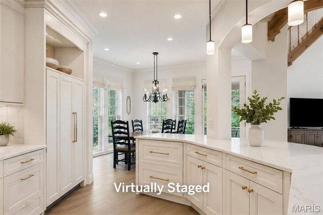 14 Brookwood Road, St Louis, MO 63131