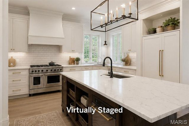 14 Brookwood Road, St Louis, MO 63131
