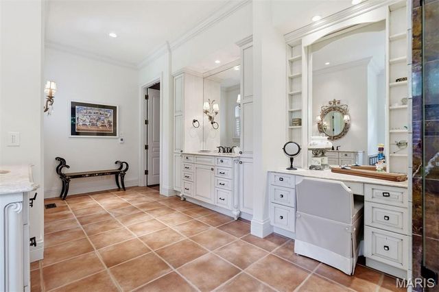 14 Brookwood Road, St Louis, MO 63131