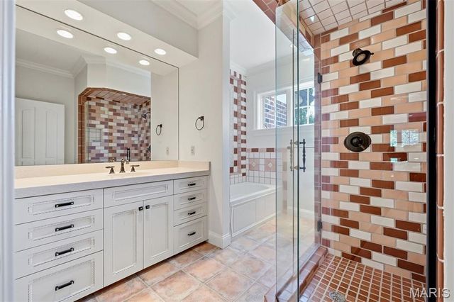 14 Brookwood Road, St Louis, MO 63131