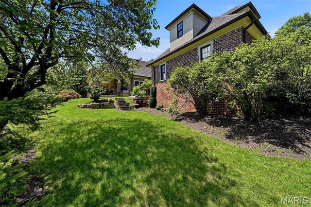 14 Brookwood Road, St Louis, MO 63131