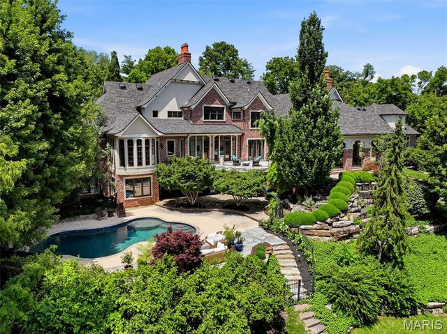 14 Brookwood Road, St Louis, MO 63131