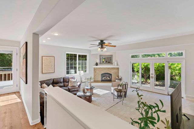 23444 Skyview Terrace, Los Gatos, CA 95033