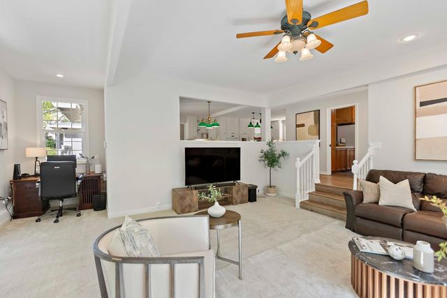23444 Skyview Terrace, Los Gatos, CA 95033