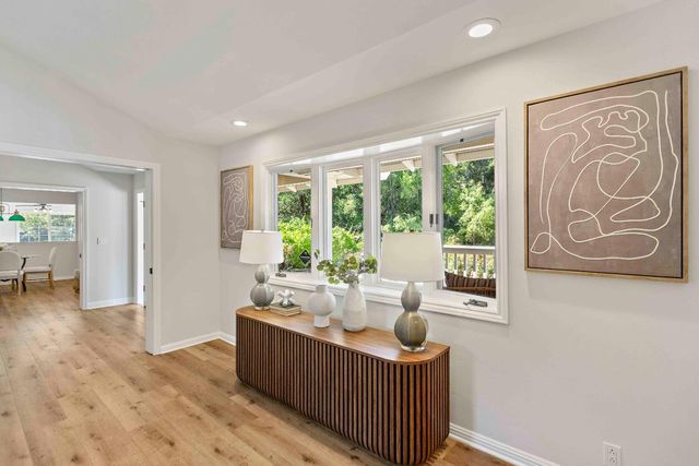 23444 Skyview Terrace, Los Gatos, CA 95033