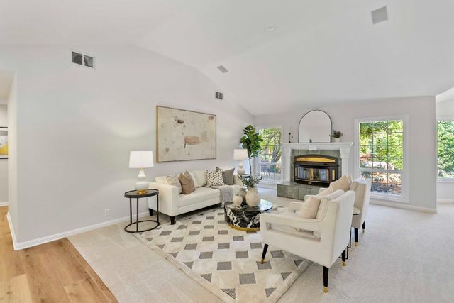 23444 Skyview Terrace, Los Gatos, CA 95033