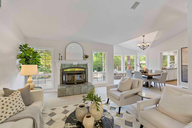 23444 Skyview Terrace, Los Gatos, CA 95033