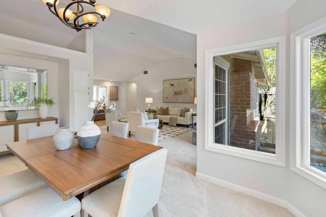 23444 Skyview Terrace, Los Gatos, CA 95033