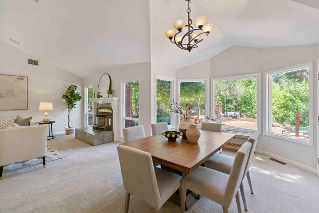 23444 Skyview Terrace, Los Gatos, CA 95033