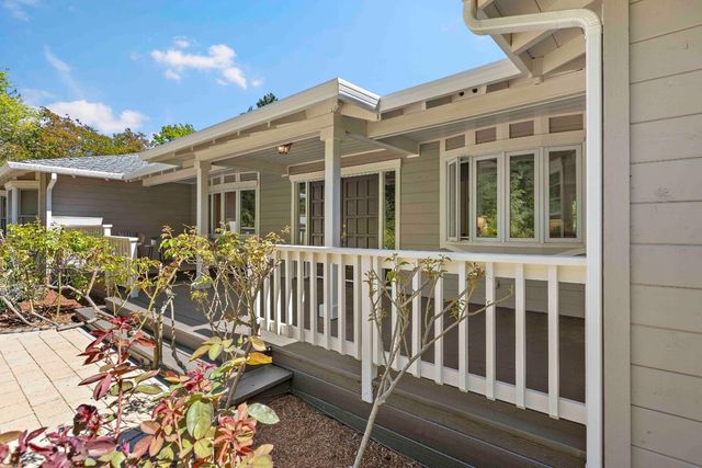 23444 Skyview Terrace, Los Gatos, CA 95033
