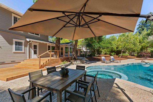 23444 Skyview Terrace, Los Gatos, CA 95033