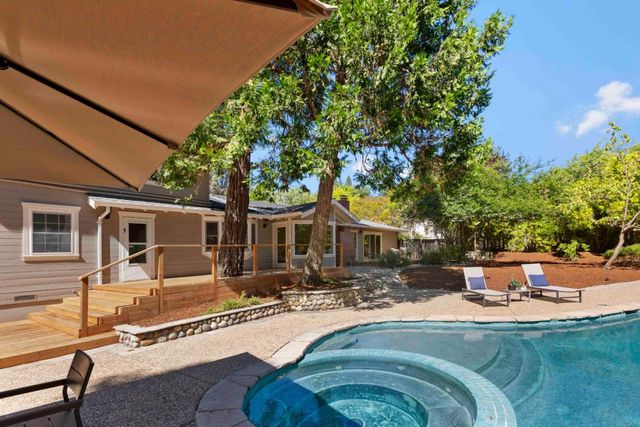 23444 Skyview Terrace, Los Gatos, CA 95033