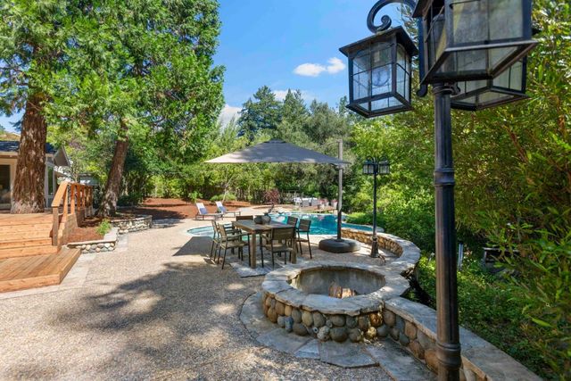 23444 Skyview Terrace, Los Gatos, CA 95033