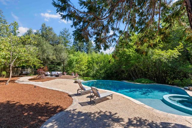 23444 Skyview Terrace, Los Gatos, CA 95033