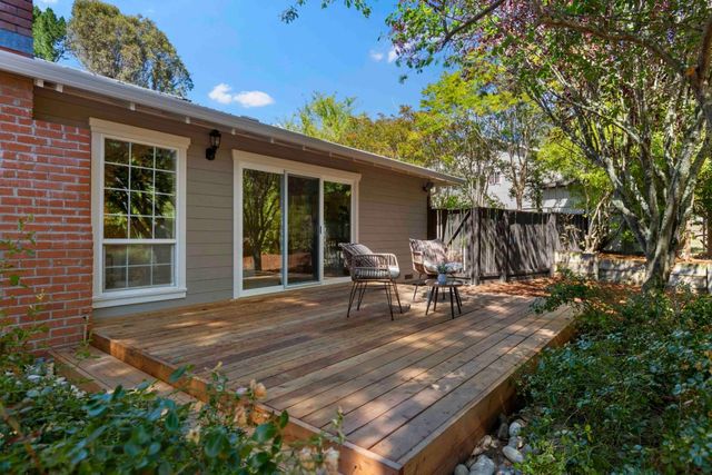 23444 Skyview Terrace, Los Gatos, CA 95033