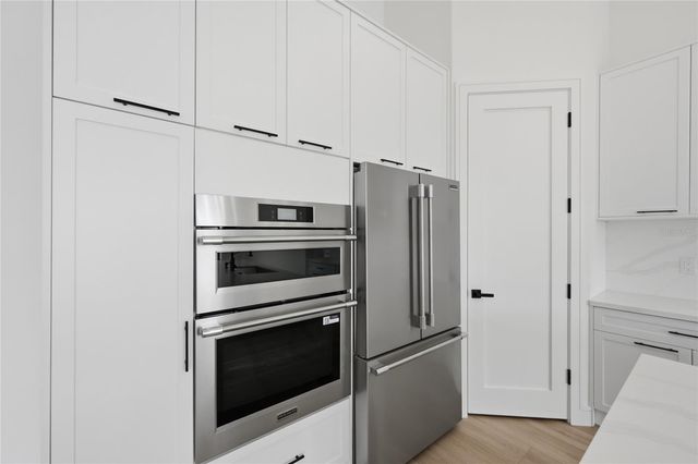 15360 HENNIPEN CIRCLE, Port Charlotte, FL 33981