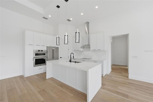 15360 HENNIPEN CIRCLE, Port Charlotte, FL 33981