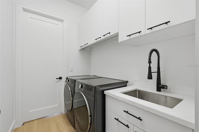 15360 HENNIPEN CIRCLE, Port Charlotte, FL 33981