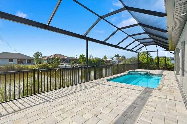 15360 HENNIPEN CIRCLE, Port Charlotte, FL 33981