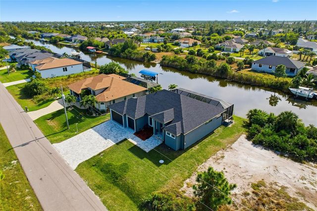 15360 HENNIPEN CIRCLE, Port Charlotte, FL 33981