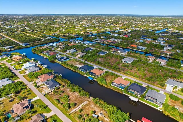 15360 HENNIPEN CIRCLE, Port Charlotte, FL 33981