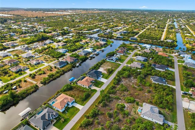 15360 HENNIPEN CIRCLE, Port Charlotte, FL 33981