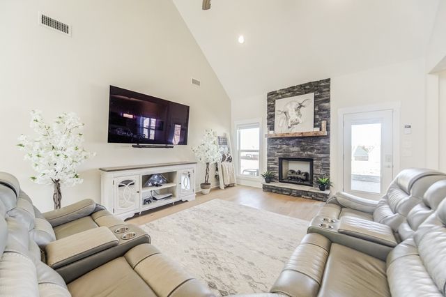 1219 Sycamore Leaf Way, Murfreesboro, TN 37129