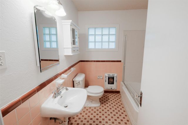 3900 Dexter Avenue 3902, Fort Worth, TX 76107