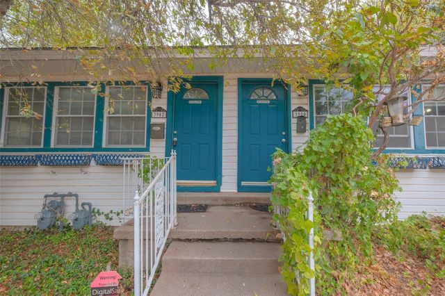 3900 Dexter Avenue 3902, Fort Worth, TX 76107