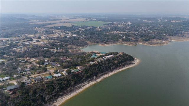 334 County Road 1296, Morgan, TX 76671