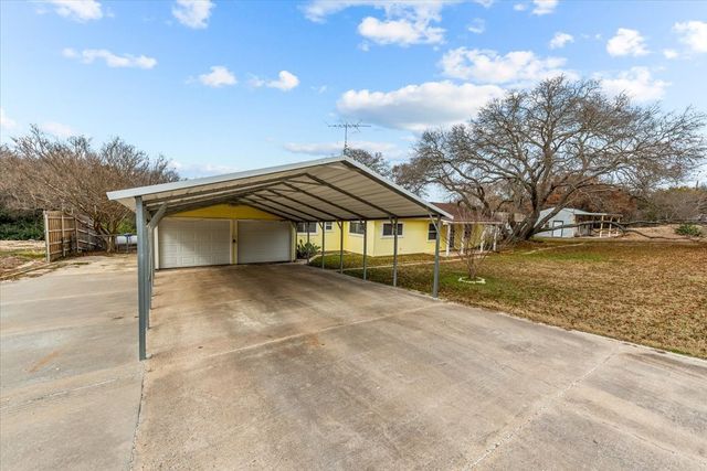 334 County Road 1296, Morgan, TX 76671
