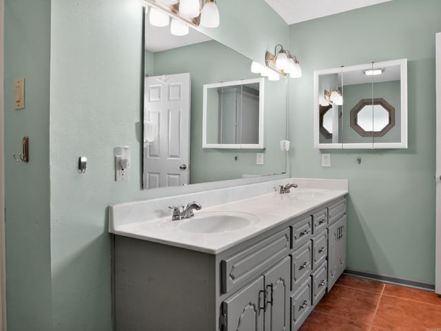 121 Rolling Meadows Lane, Austin, AR 72007