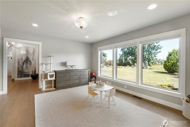 7610 Vickery Avenue E, Tacoma, WA 98443