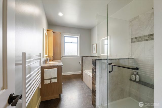 7610 Vickery Avenue E, Tacoma, WA 98443