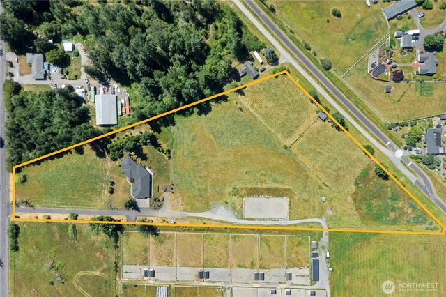 7610 Vickery Avenue E, Tacoma, WA 98443